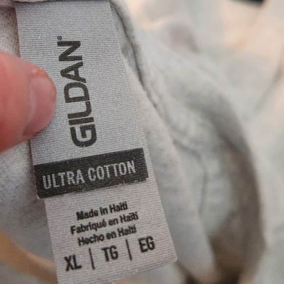 Gildan Ultra Cotton Size XL Gray Shirt I Did Not Trip, The Floor Looked Sad So - Picture 5 of 6